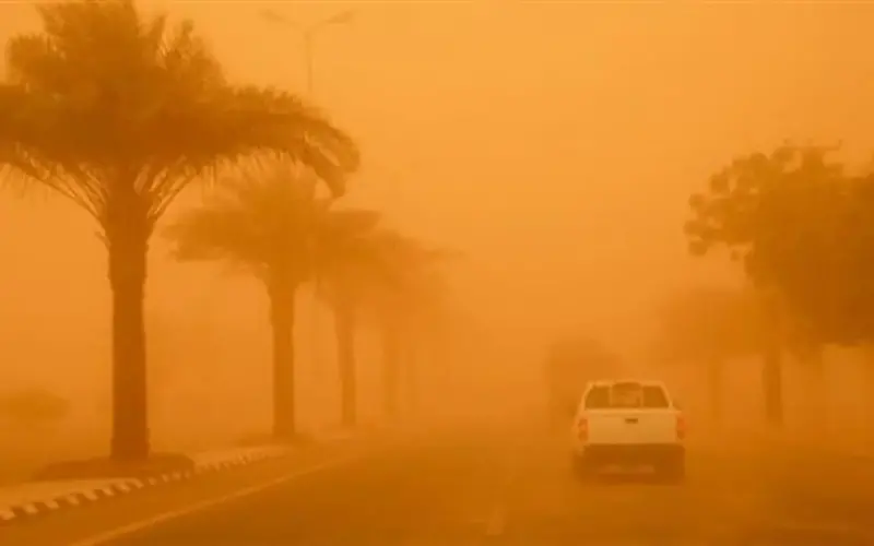 عاصفة ترابية تضرب القاهرة والمحافظات.. وتحسن تدريجي مرتقب خلال ساعات